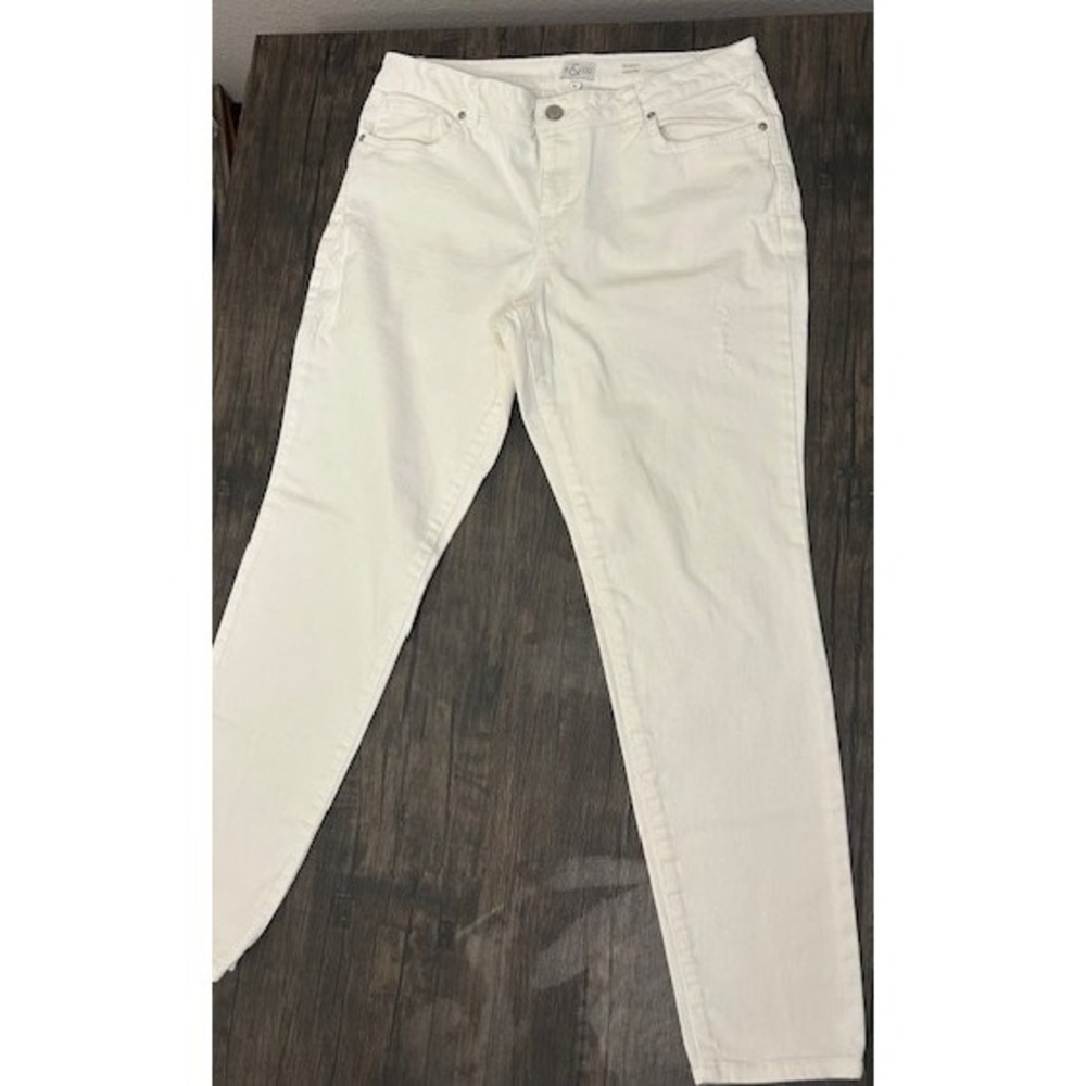 S & Co. Skinny Low Rise White Jeans Size 14 With